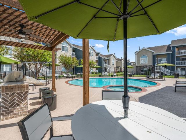 1 BR, 1 BA Apartment 8787 Shenandoah Park Drive Unit 1033, Conroe, TX 77385
