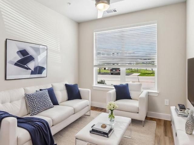 1 BR, 1 BA Apartment 8801 Old Hickory Trail Unit 9102, Dallas, TX 75237