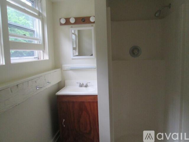 1 BR, 1 BA Apartment 880 Vermont 15, Unit 880A, Underhill, VT 05489