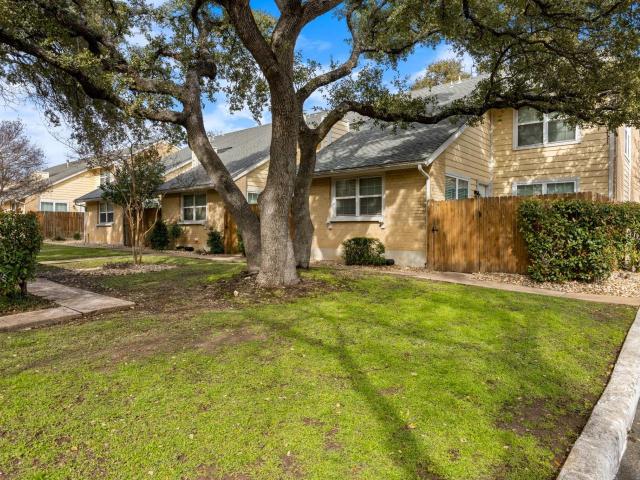 1 BR, 1 BA Apartment 8810 Tallwood Drive Unit 105, Austin, TX 78759