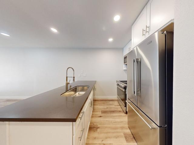 1 BR, 1 BA Apartment 887 Saint Charles Drive Unit 785 08, Thousand Oaks, CA 91360