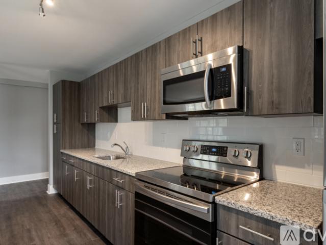 1 BR, 1 BA Apartment 885 Covington Drive, Unit 102, Highland Park, MI 48203