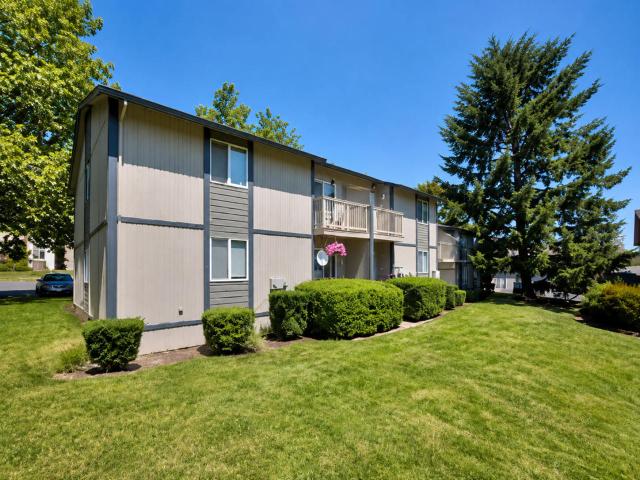 1 BR, 1 BA Apartment 8870 North Columbia Boulevard Unit 90 4, Portland, OR 97203