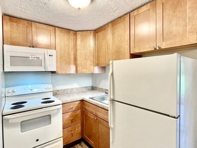 1 BR, 1 BA Apartment 88 Oak Road, York, PA 17402