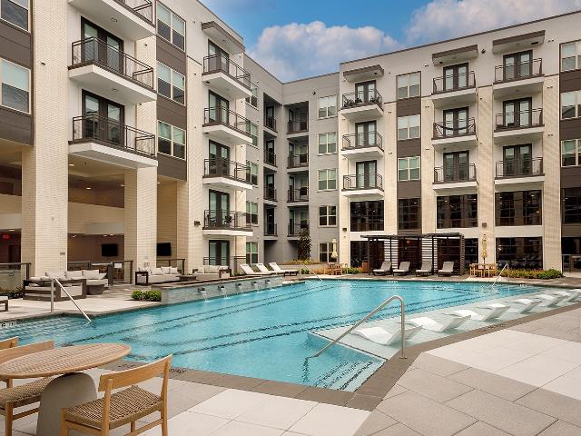 1 BR, 1 BA Apartment 8900 Six Pines Drive, The Woodlands, TX 77380