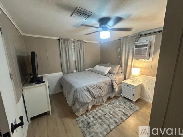 1 BR, 1 BA Apartment 8916 North 10th Street, Unit A, Phoenix, AZ 85020