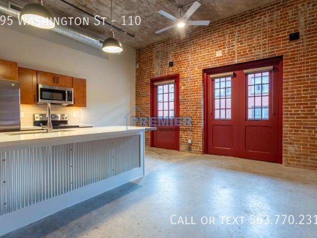1 BR, 1 BA Apartment 895 Washington St, Dubuque, IA 52001