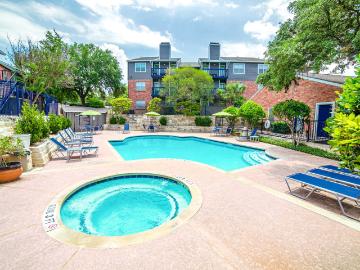 1 BR, 1 BA Apartment 8000 Oakdell Way Unit 18062, San Antonio, TX 78240