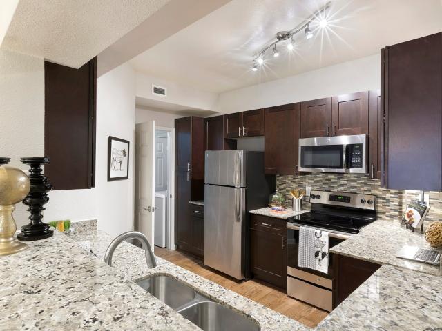 1 BR, 1 BA Apartment 800 West 38th Street Unit 06308, Austin, TX 78705