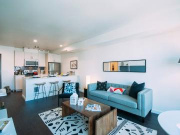 1 BR, 1 BA Apartment 800 NE 67th St Unit 605, Seattle, WA 98115