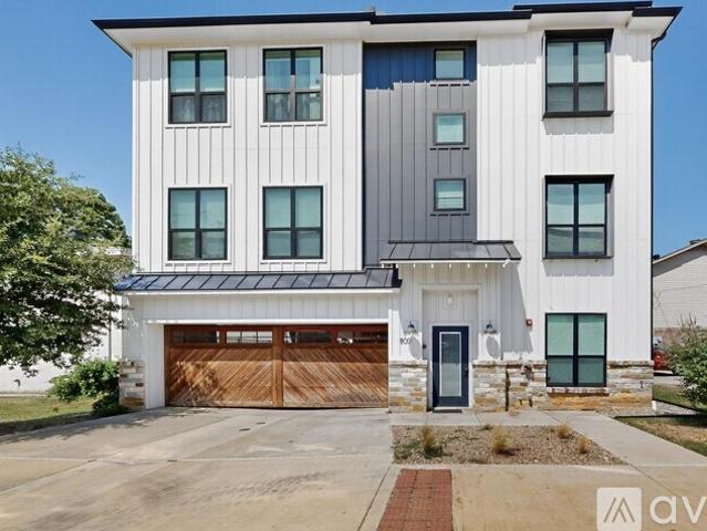 1 BR, 1 BA Apartment 800 South Welch Street, Unit Unit 106, Denton, TX 76201