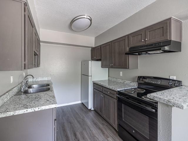 1 BR, 1 BA Apartment 801 S Rodney Parham Rd Unit 37C, Little Rock, AR 72205