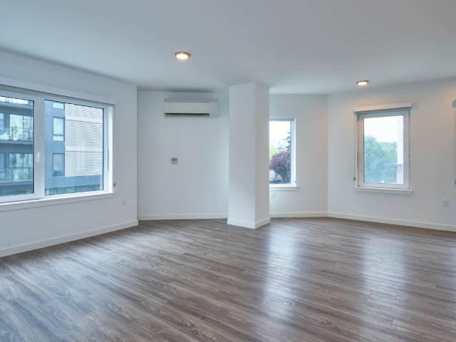 1 BR, 1 BA Apartment 8020 161st Avenue Northeast Unit 213, Redmond, WA 98052