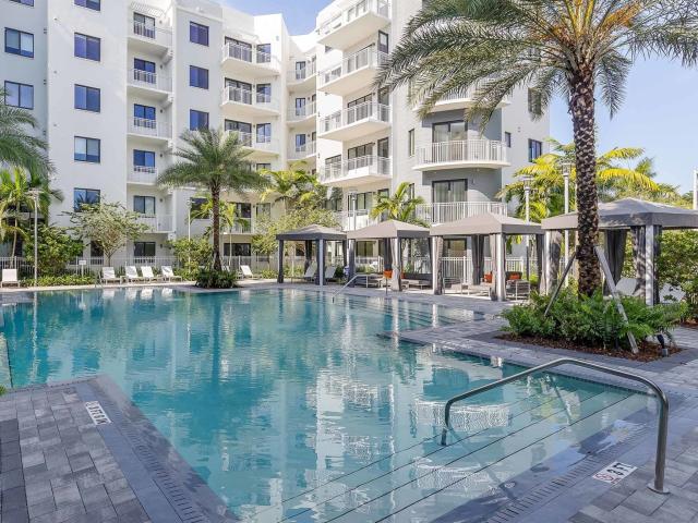 1 BR, 1 BA Apartment 8021 Peters Road Unit 425, Fort Lauderdale, FL 33324