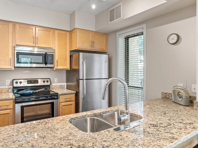 1 BR, 1 BA Apartment 8055 Penn Avenue South Unit TW601, Minneapolis, MN 55431