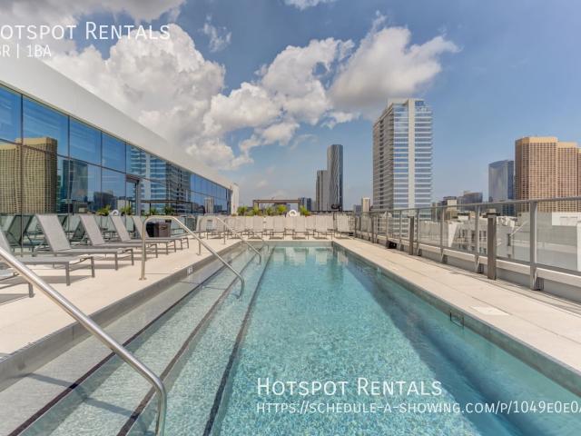 1 BR, 1 BA Apartment 808 W Van Buren St, Chicago, IL 60607