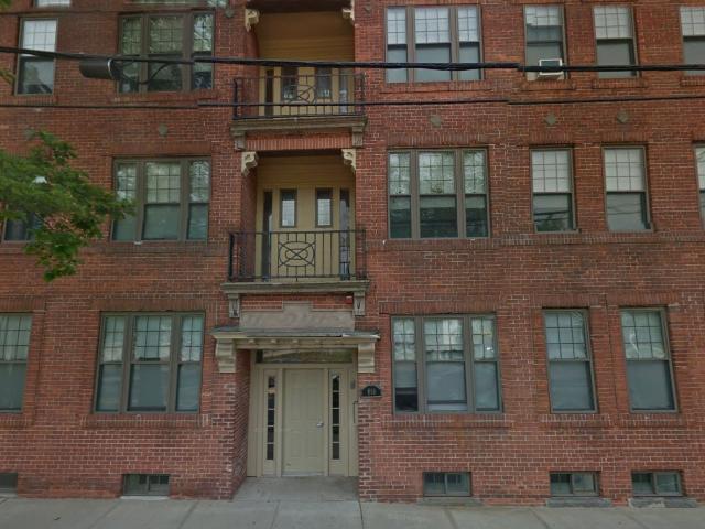 1 BR, 1 BA Apartment 810 Orchard Street, New Haven, CT 06511