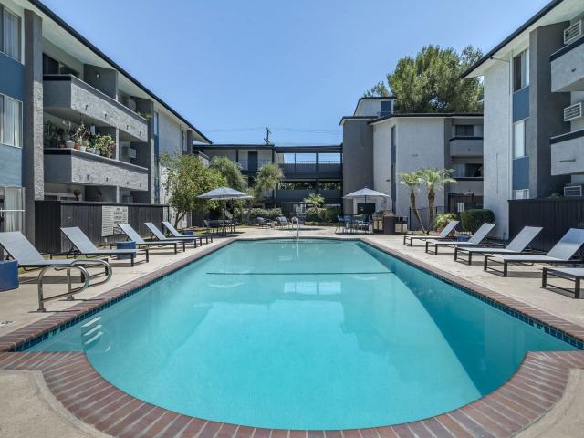 1 BR, 1 BA Apartment 8111 Reseda Boulevard Unit 328, Reseda, CA 91335