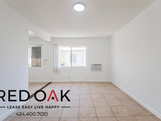 1 BR, 1 BA Apartment 8118 Western Avenue, Los Angeles, CA 90047