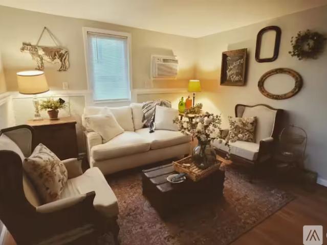 1 BR, 1 BA Apartment 811 South Saint Louis Street, Unit 4, Concordia, MO 64020