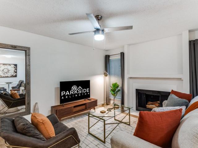 1 BR, 1 BA Apartment 812 Cooper Square Circle Unit 221, Arlington, TX 76013