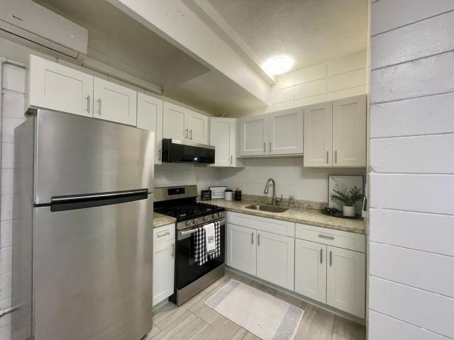 1 BR, 1 BA Apartment 815 Washington Street Unit 201, Leesburg, FL 34748