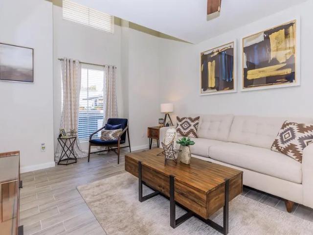 1 BR, 1 BA Apartment 8162 Richmond Avenue Unit 24 2403, Houston, TX 77063