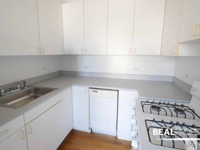 1 BR, 1 BA Apartment 816 W Waveland Ave, Unit 1 bed, Chicago, IL 60613