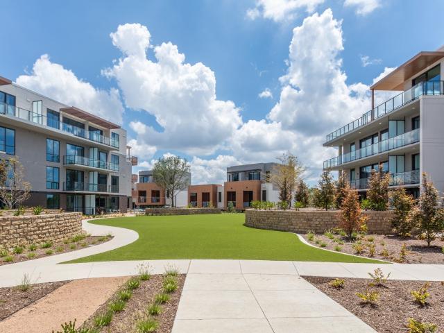 1 BR, 1 BA Apartment 8200 Southwestern Blvd Unit 5403, Dallas, TX 75206