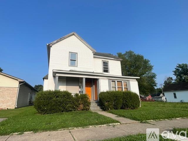 1 BR, 1 BA Apartment 821 N 13 Th St, Unit 3, Terre Haute, IN 47807