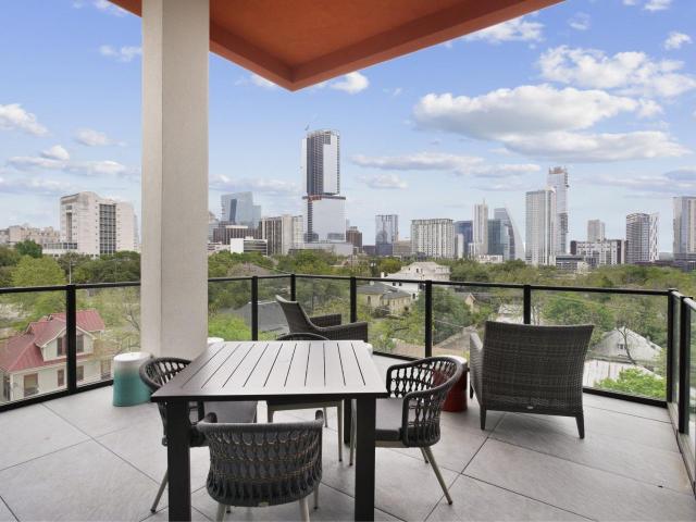 1 BR, 1 BA Apartment 827 West 12th Street Unit 317, Austin, TX 78701