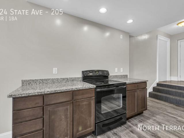 1 BR, 1 BA Apartment 824 State Ave, Kansas City, KS 66101