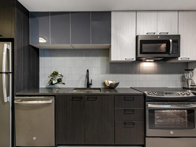 1 BR, 1 BA Apartment 82 I Street SE Unit 807, Washington, DC 20003