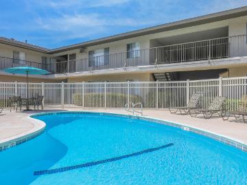 1 BR, 1 BA Apartment 8300 Chapman Avenue Unit 14, Stanton, CA 90680