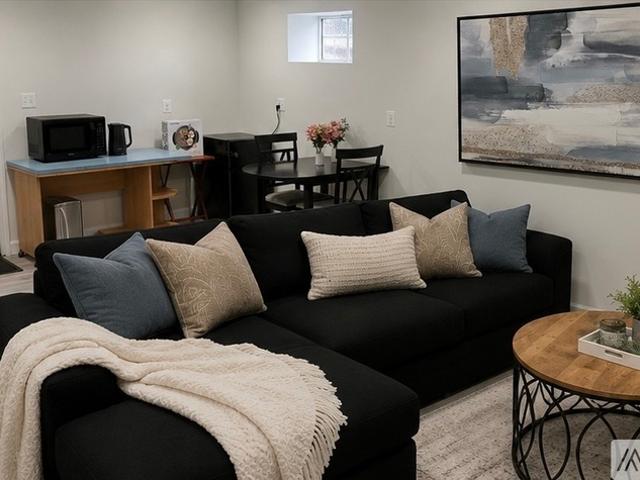 1 BR, 1 BA Apartment 8303 Navahoe Drive, Unit Lower Level Suite, Silver Spring, MD 20903