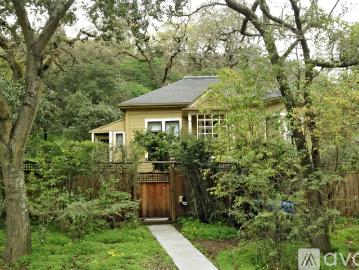 1 BR, 1 BA Apartment 835 Reichert Avenue, Novato, CA 94945