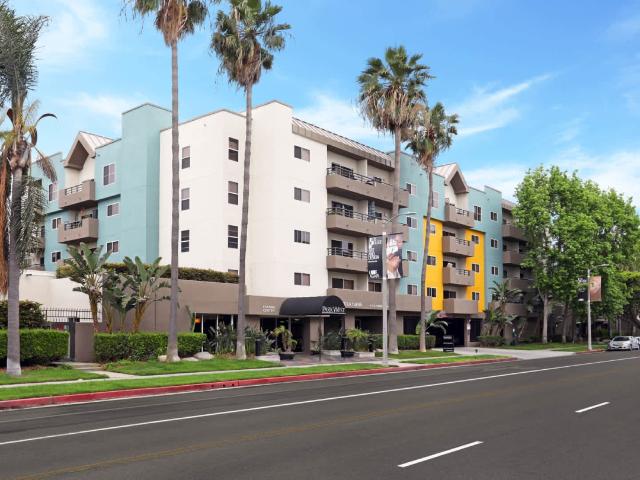 1 BR, 1 BA Apartment 9400 La Tijera Boulevard Unit 2223, Los Angeles, CA 90045