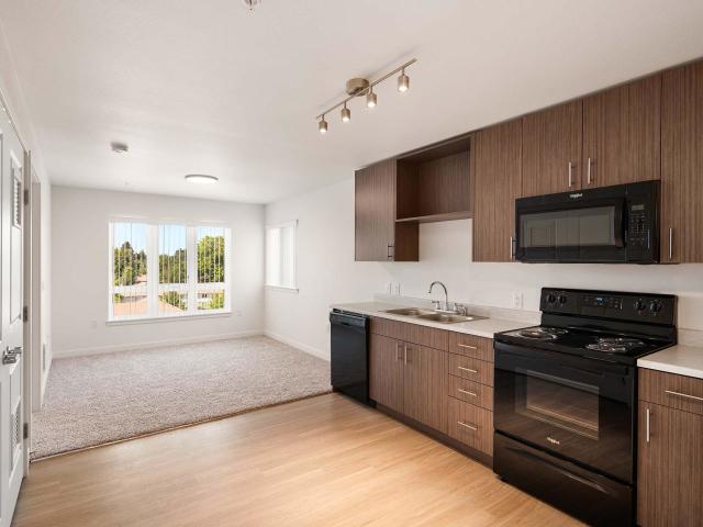 1 BR, 1 BA Apartment 9400 Rainier Avenue South Unit 422, Seattle, WA 98118