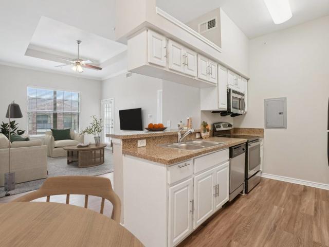 1 BR, 1 BA Apartment 940 W Round Grove Rd Unit 716, Lewisville, TX 75067