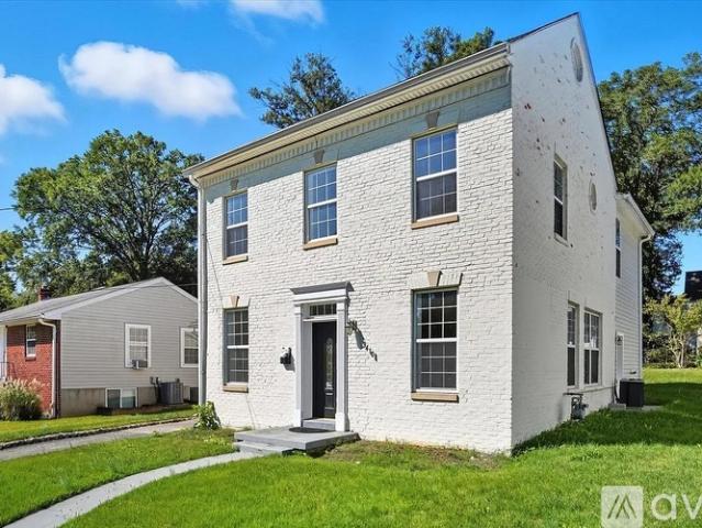 1 BR, 1 BA Apartment 9410 52nd Avenue, Unit Bedroom 2, College Park, MD 20740