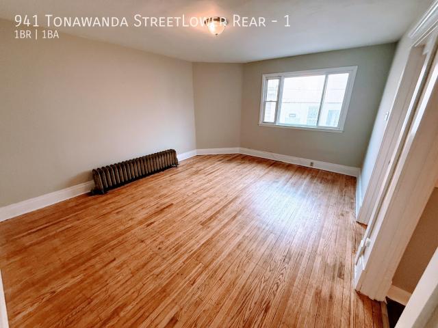 1 BR, 1 BA Apartment 941 Tonawanda StreetLower Rear, Buffalo, NY 14207