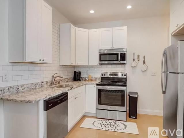 1 BR, 1 BA Apartment 947 North Ormewood Park Drive Southeast, Unit B, Atlanta, GA 30316