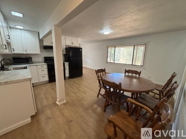1 BR, 1 BA Apartment 9524 Mosquito Rd, Unit 1, Placerville, CA 95667