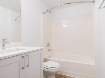 1 BR, 1 BA Apartment 955 Duesenberg Drive Unit 3208, Ontario, CA 91764