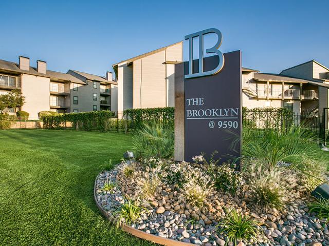 1 BR, 1 BA Apartment 9590 Forest Lane Unit 11 1109R, Dallas, TX 75243