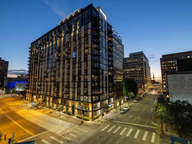 1 BR, 1 BA Apartment 95 S 10th Street Unit 0417, Minneapolis, MN 55403