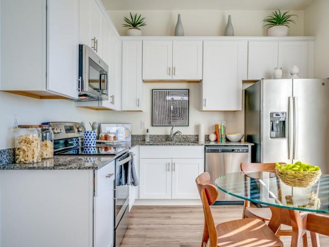 1 BR, 1 BA Apartment 9652 East Hampton Avenue Unit 119, Mesa, AZ 85209