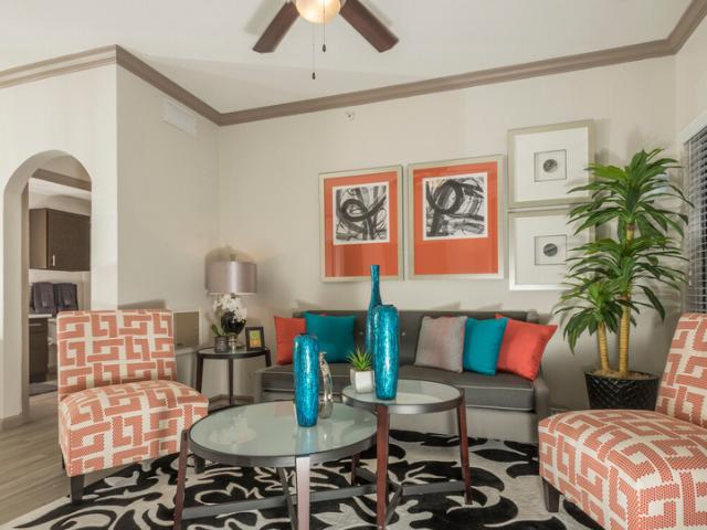 1 BR, 1 BA Apartment 9665 Forest Ln, Dallas, TX 75243