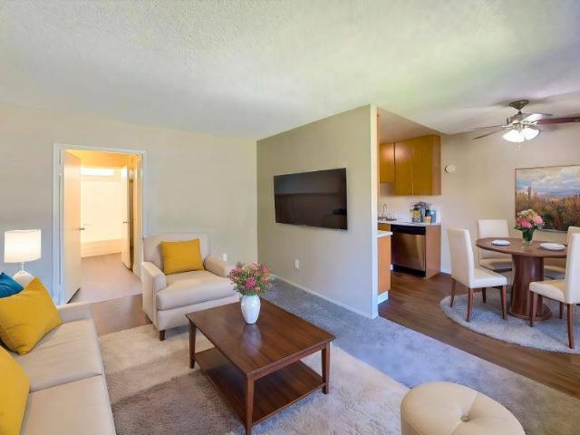1 BR, 1 BA Apartment 9705 Carlton Hills Boulevard Unit 43, Santee, CA 92071