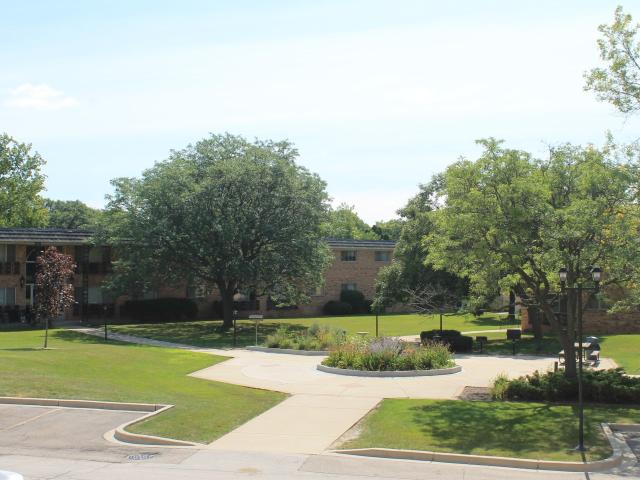 1 BR, 1 BA Apartment 9707 West National Avenue Unit 962732, Milwaukee, WI 53227